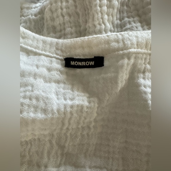 Monrow Voluminous V-Neck Gauze Top, white, size S - Picture 7 of 7
